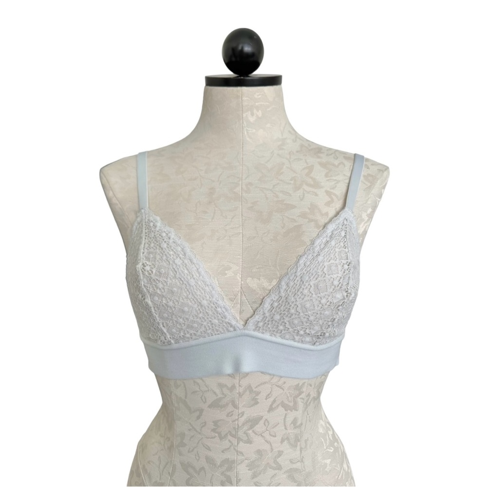 Lively White Lace Bralette Unlined Adjustable Straps Size Large